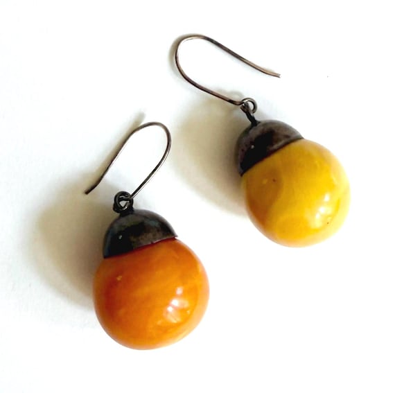 Vintage Sterling Silver Dangle Earrings Butterscotch Amber Bead