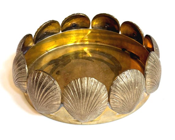 Vintage Mottahedeh Brass Scallop Shell Wine Coaster