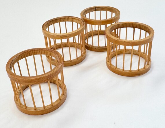 Bamboo Napkin Ring Set of 4 Mid Century Vintage 50s 60s 70s Wood Napkin Holders Minimalist Home Table Decor