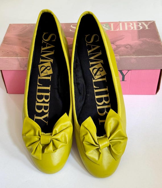 Sam & Libby Ballet Flats 90s Vintage Lemon Lime Leather Uppers Bow Detail Original Box Excellent Condition Size 8 Style 5091 Color 089 SHARP