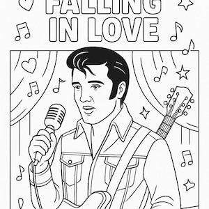 Könnte beinhalten: Schwarz-Weiß-Illustration eines Sängers mit Mikrofon und Gitarre, mit dem Text "CAN'T HELP FALLING IN LOVE". Noten, Herzen und Sterne umgeben den Sänger.