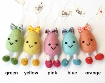 Adorno de huevo de fieltro con aguja: decoración de Pascua, pequeño regalo de primavera