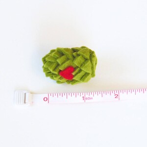 Beer hop brooch Valentines Day gift for beer lovers, craft beer decor, felt accessories, pins, felt food image 5