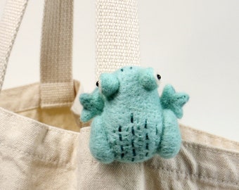 Needle felt frog brooch, aqua blue felt amphibians pin, small funny animal gift