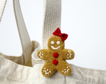 Needle Felted Gingerbread Cookie Brooch, Handmade Christmas gift