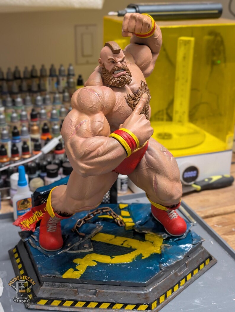 Figura impresa y pintada en 3D de Zangief de Street Fighter 2 imagen 3