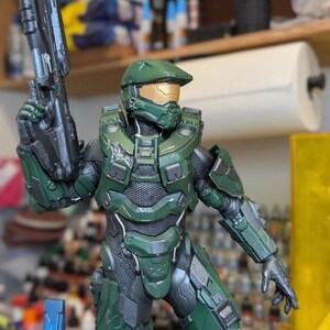 Spartan Super Soldier Statue – Hand-Painted 3D Print | Sci-Fi Inspired Collectible image 8