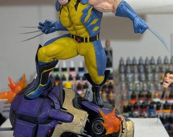 Figura impresa y pintada en 3D de Wolverine vs Sentinel