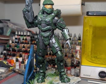 Estatua de un supersoldado espartano: impresión 3D pintada a mano / artículo de colección inspirado en la ciencia ficción.