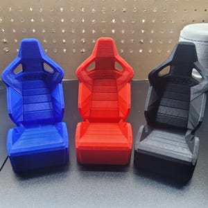 Rennsitz-Handyhalter - Schlankes Schreibtischzubehör für Gamer & Autofahrer