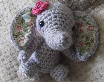 Mini Elephant amigurumi, baby elephant, collectible, toy, basket filler