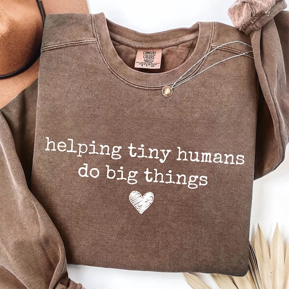 Helping Tiny Human Do Big Things Svg Png, Teacher Quote Png, Preschool Daycare, Back To School Png, Classroom Shirt Design, dtf transfer