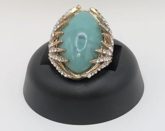 Statement Stunner Stretchy Ring
