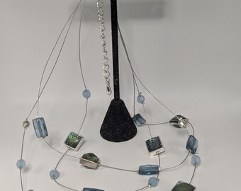 Unsigned New York Collection Floating Necklace