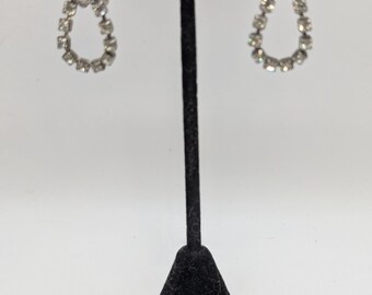 Very Vintage Rhinestone Drop Clip-ons