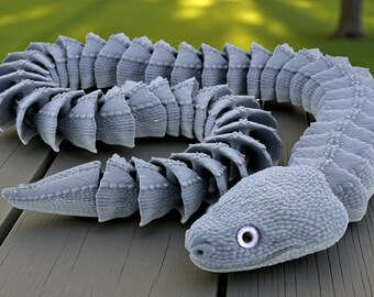 3D Printed Articulated Xenodermus / Dragon Snake - Realistic Model with Glass Eyes