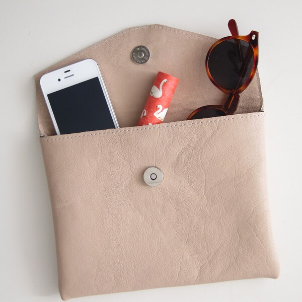 Sarah leather clutch (Handmade to order)