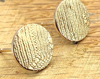 10mm 9ct Yellow Gold Antique Lace Stud Earrings. Small yellow Gold Studs, gift for her, unisex studs, Contemporary textured gold earrings.