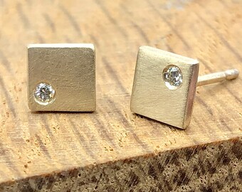 Solid Yellow Gold 5x5mm Diamond Minimalist square Earrings. Small yellow Gold Studs, gift, unisex studs, Contemporary earrings, Mother Day.