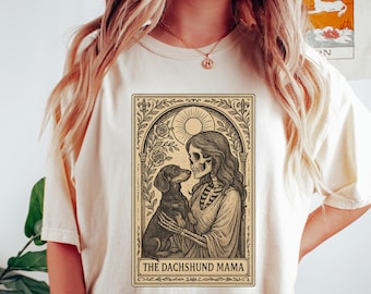 Tarot Card Dachshund T-Shirt: Gothic Wiener Dog Tee, Doxie Lover Gift