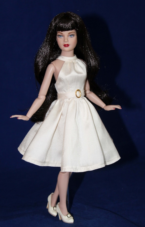 Tiny kitty collier store doll