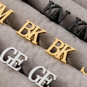 Gemelos con iniciales personalizadas, gemelos para padrinos de boda personalizados, gemelos con letras monograma para hombre, gemelos con nombre de novio, regalos para padrinos de boda para él.