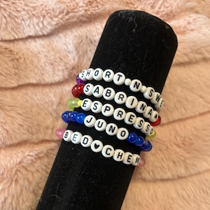 Sabrina Carpenter friendship bracelets