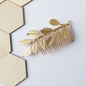 Oversized Leaf Comb - Bridal Hair Accessories, Boho Wedding, leaves, Wedding Hair Accessories, hair piece, clip, barrette, under 30, Gold