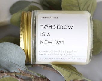 モチベーションを高める香りのソイキャンドル – フレッシュリネン、石鹸、ジャスミン