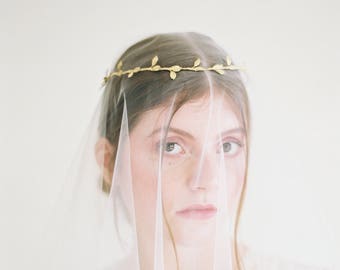 Pequeña corona nupcial de la hoja de oro, diadema, accesorios del pelo, diadema de la boda, pieza del pelo de la novia, corona de la boda, corona de la novia, vid de pelo de oro