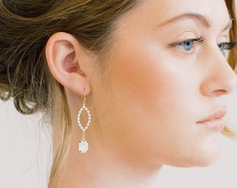 Delicate White Swarovski Cluster Earrings - Classic jewelry, Gold earrings, Bridal jewelry, wedding, dangle drop, chandeliers, white gold