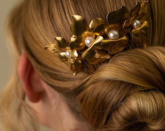 Orchid Flower Comb - Bridal hair pice, wedding hair piece, barrettes