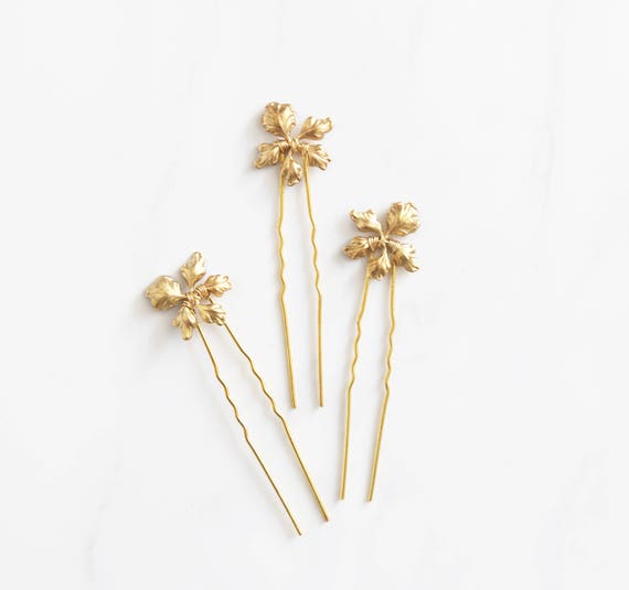 Gold Flower Hair Pins, Bridal Hair Accessories, Set of Three  display picture 3