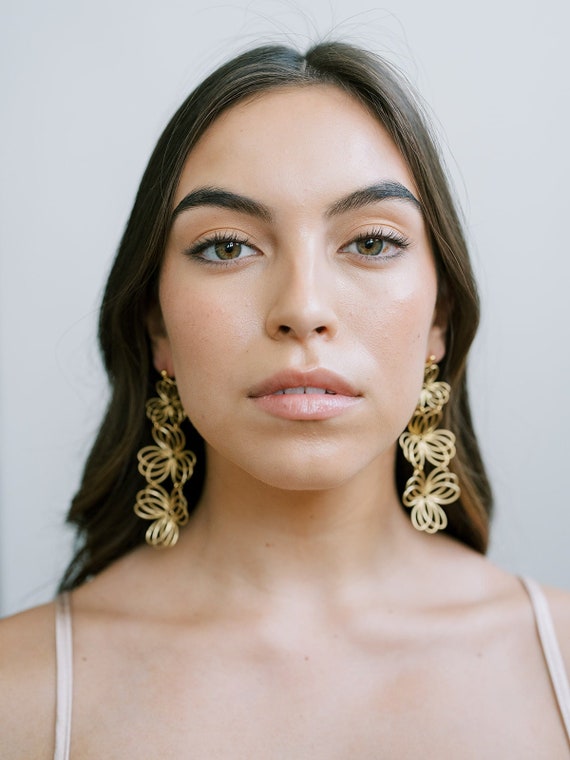 Flower statement earrings deals