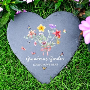 Omas Gartenstein, Liebe wächst hier Gartenstein Geschenk für Mama, Benutzerdefinierter Geburtsmonat Blumengartenstein, Oma Outdoor & Gartenarbeit
