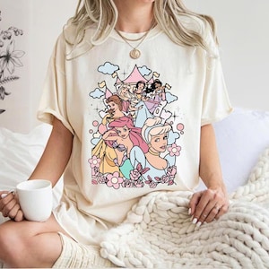 Comfort Colors® Disney Princess Shirt, Watercolor Disney Castle Princess Shirt, Disney Girl&#39;s Trip Shirt, Disneyland Vacation Family Match