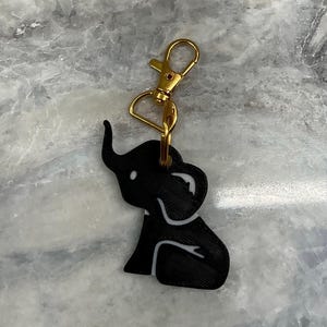 3d printed elephant keychain