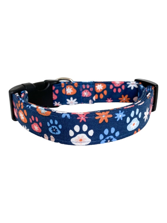 The Baxter / Dog Paws Dog Collar / Novelty Dog Collar / Gift 