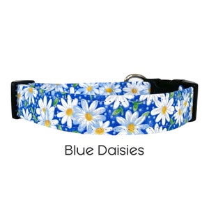 Blue Daisies / Daisy Floral Dog Collar / Blue and White Dog Collar / Spring Collar / Gift for Dog Lovers