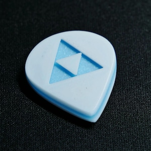 Opus Jari VALKORE™ - Triforce Glow in the Dark Handmade Guitar Pick