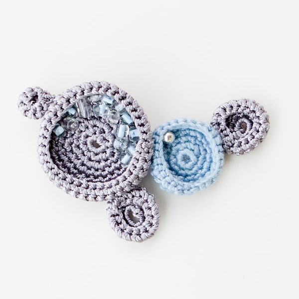 Bijou Crochet Brooch. Bijou Trending Jewelry Bijou Crochet Brooch. Crochet Jewelry