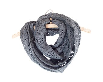 Scarf Knitted Women, Knitted Scarf, Knitted in The Round, Crochet Grey Infinity Wool Yarn
