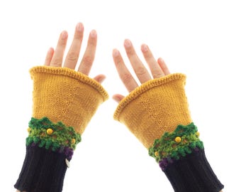 Wool Mittens Fingerless, Womens Gloves Wrist Warmers of Black and Mustard Yellow with Lace, Designer Ladies Cuffs