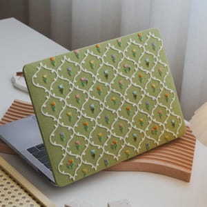 Housse verte classique brodée de fleurs de beauté pour MacBook Air M4 13,6 Macbook Pro 14 16 15 Air ordinateur portable 13 pouces M1 M2 M3 Pro 2024Air15