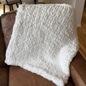 Chunky Knit Baby Blanket