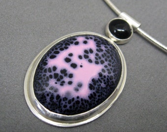 Pink and black abstract enamelled necklace in sterling silver and black onyx