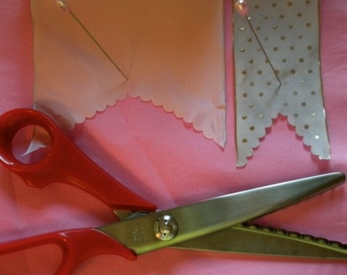Scalloped Fabric Scissors Etsy