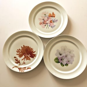 3 xVintage Limoges France Floral serving Plates, Hand-Painted Porcelain Flowers