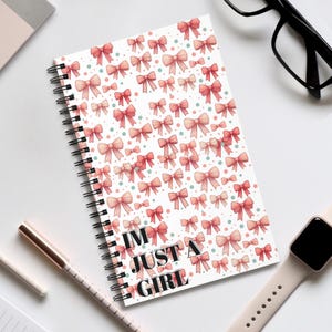 In just aGirl Kawaii Cute Spiral Journal, Carnet de notes au design ruban rose pour femme, Cadeau de journal, Écriture féminine