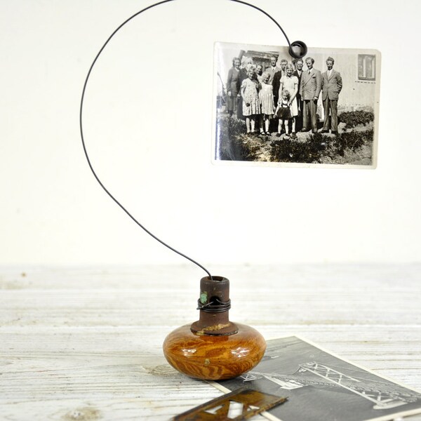 Door Knob Photo Holder, Marbelized Wire Photo Holder, Picture Holder, Card Holder